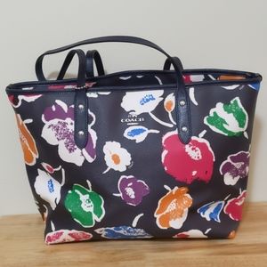 Coach leather floral zip top tote
